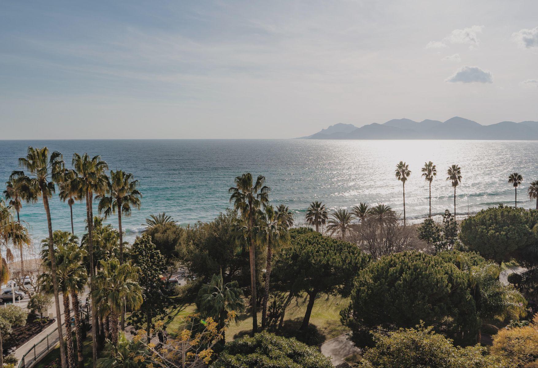 Alaena à la carte de la Villa Belle Plage, l'hôtel & spa Art Déco de la French Riviera